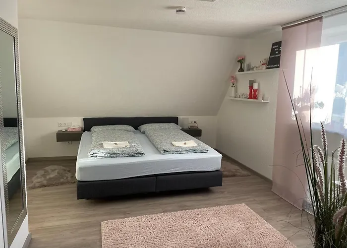 #2 Grosses Zimmer Mit Pool Und Garten