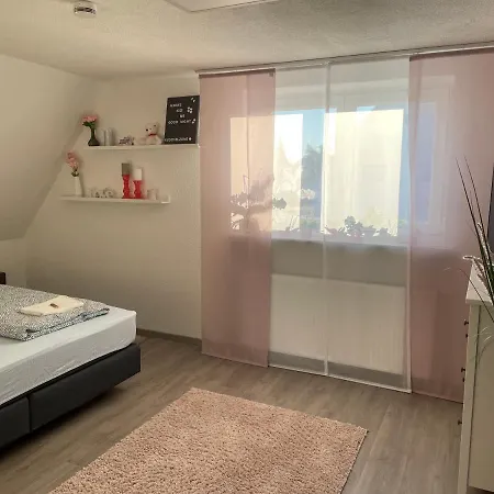 #2 Grosses Zimmer Mit Pool Und Garten Memmingen Exterior photo