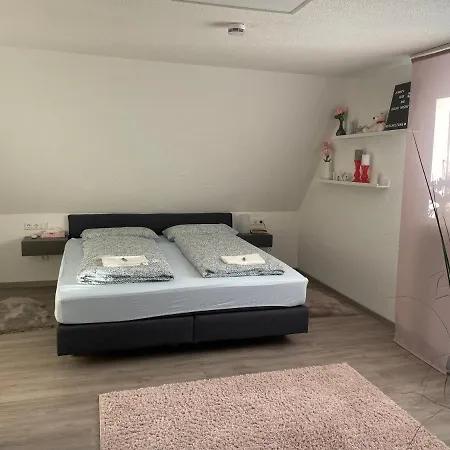 #2 Grosses Zimmer Mit Pool Und Garten Memmingen Exterior photo