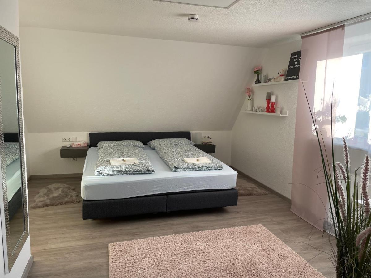 #2 Grosses Mit Pool Und Garten Homestay